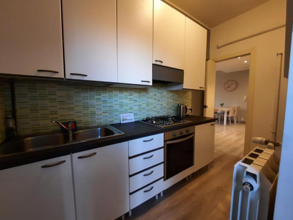 La casa di Penny Apartment Monza Bagian luar foto